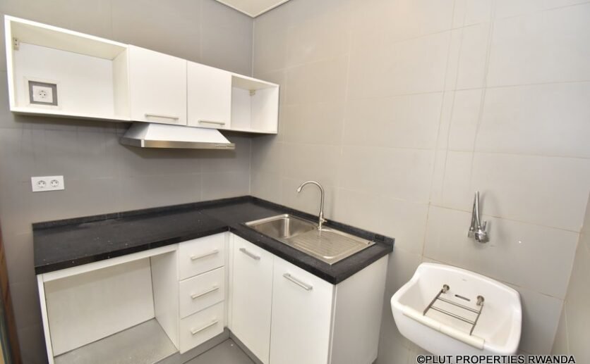 sanlam-towers-rental-offices-plut-properties-kigali-6-836×517 Office in Kigali CBD