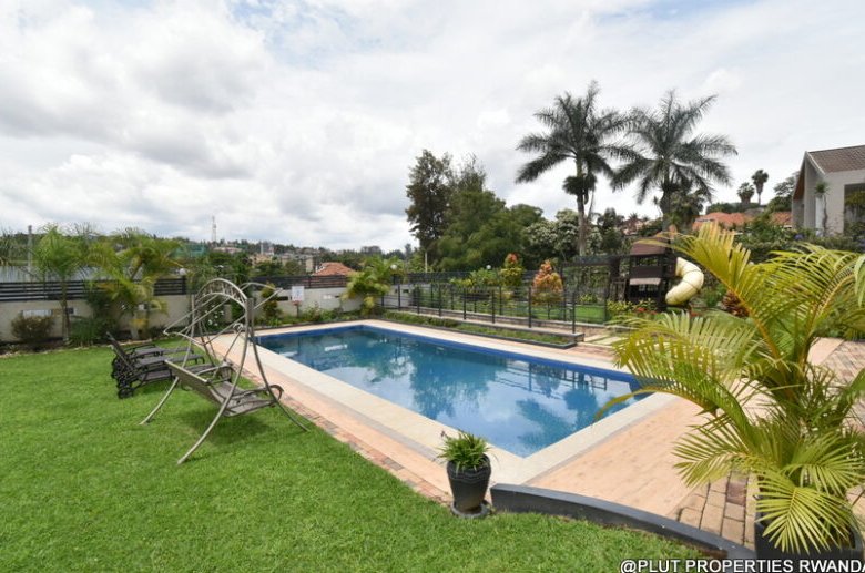 Serviced Modern Ground Floor Apartment For Rent