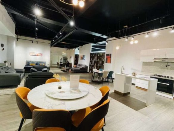 Showroom For Rent in CBD Kigali