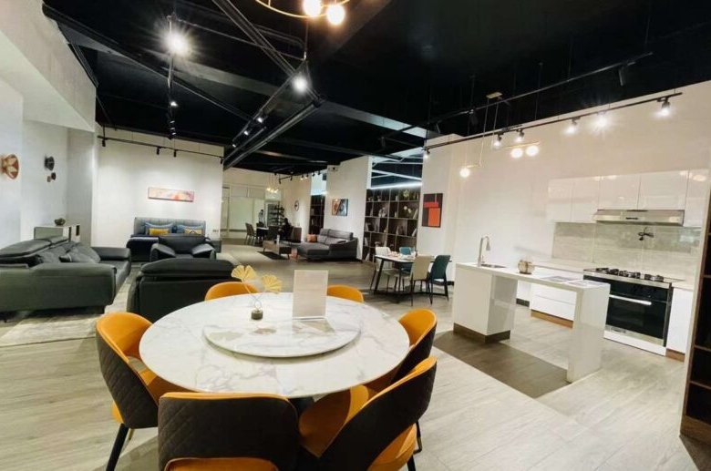 Showroom For Rent in CBD Kigali
