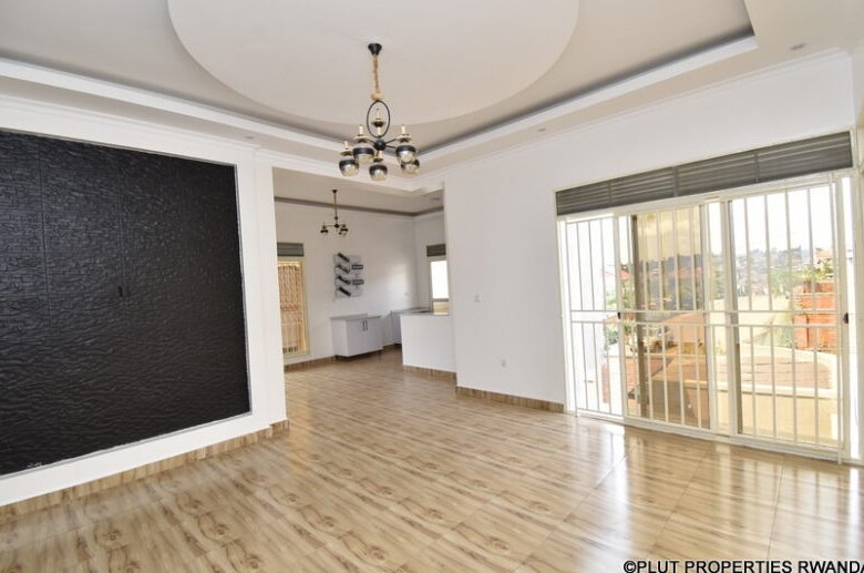 Unfurnished house for rent in Kibagabaga. 