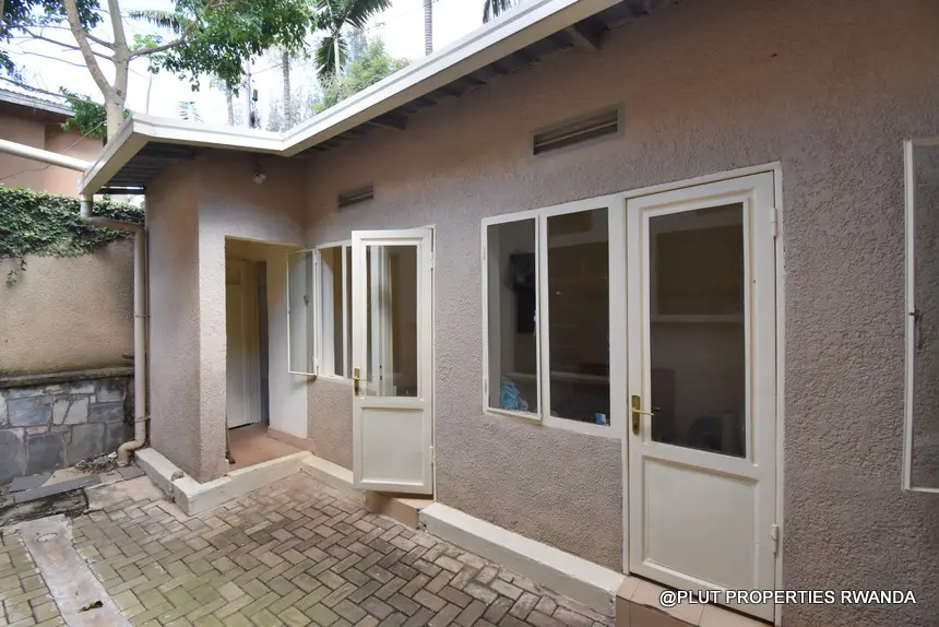 Unfurnished house in Kibagabaga