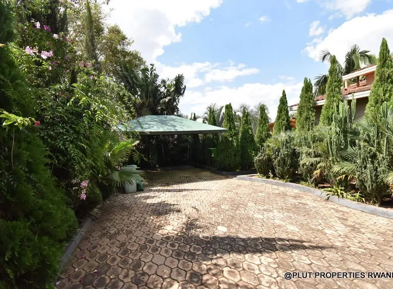 Unfurnished house in Kibagabaga