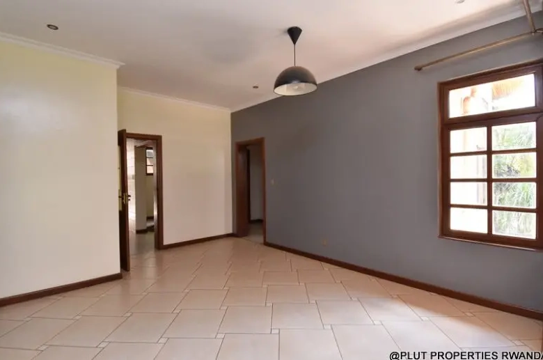 Unfurnished house in Kibagabaga