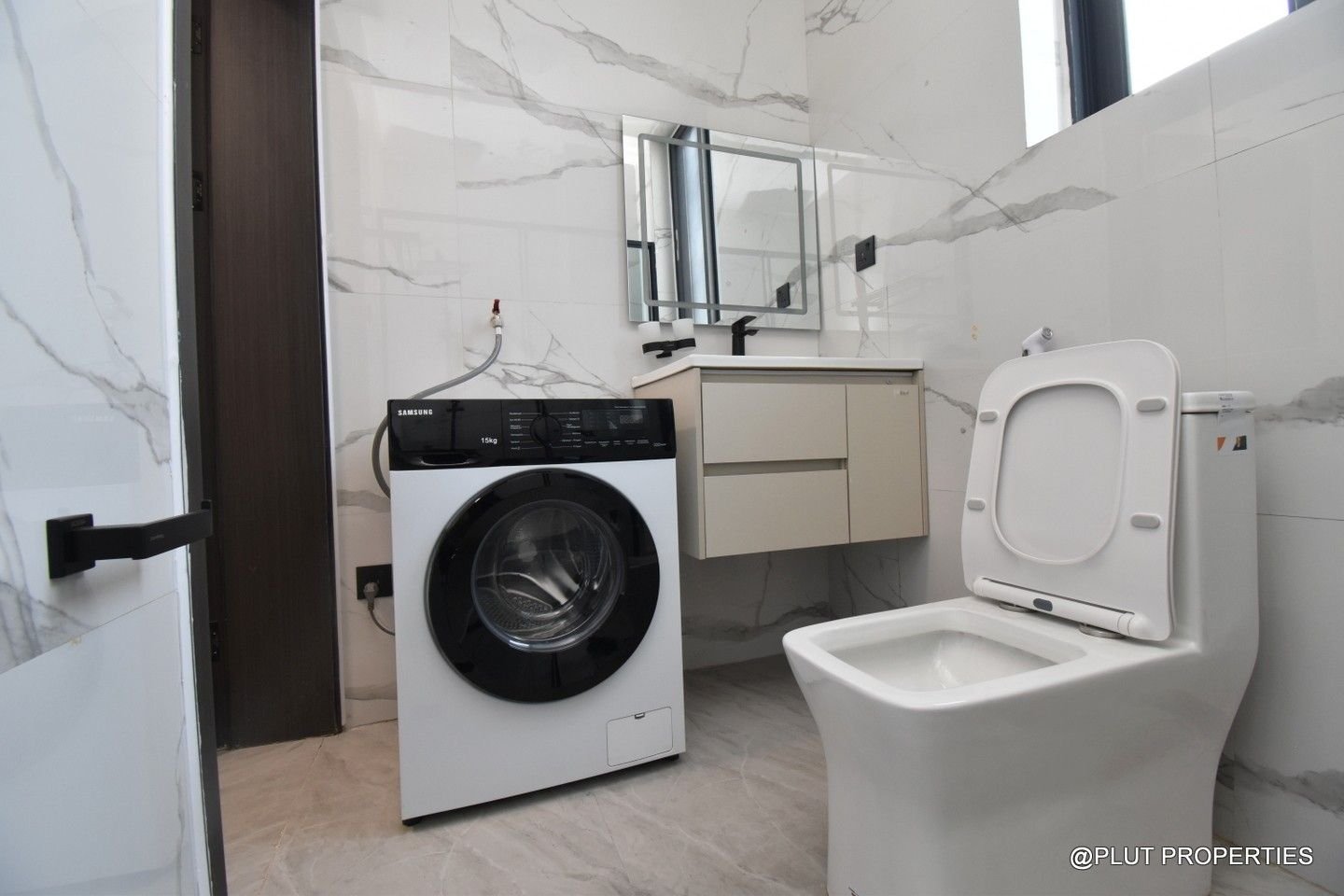 1 Bedroom apartment in Nyarutarama
