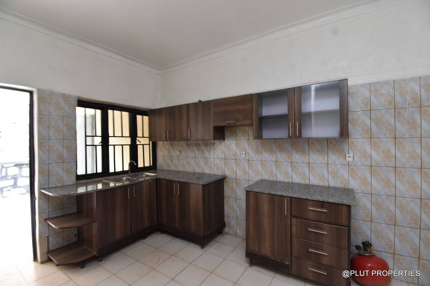 2 storey house in Kimironko