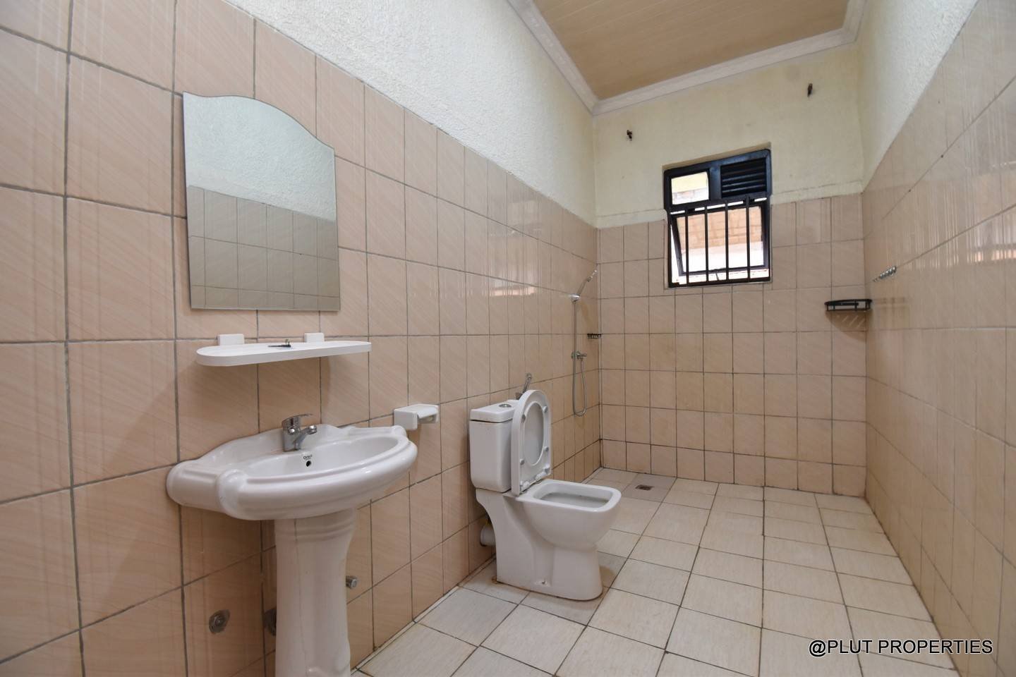 2 storey house in Kimironko