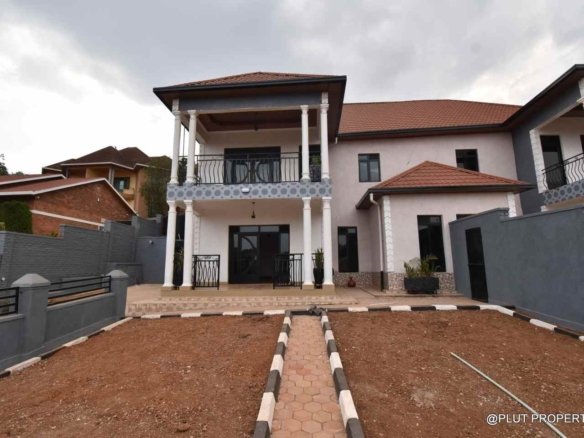 2 storey house in Kimironko