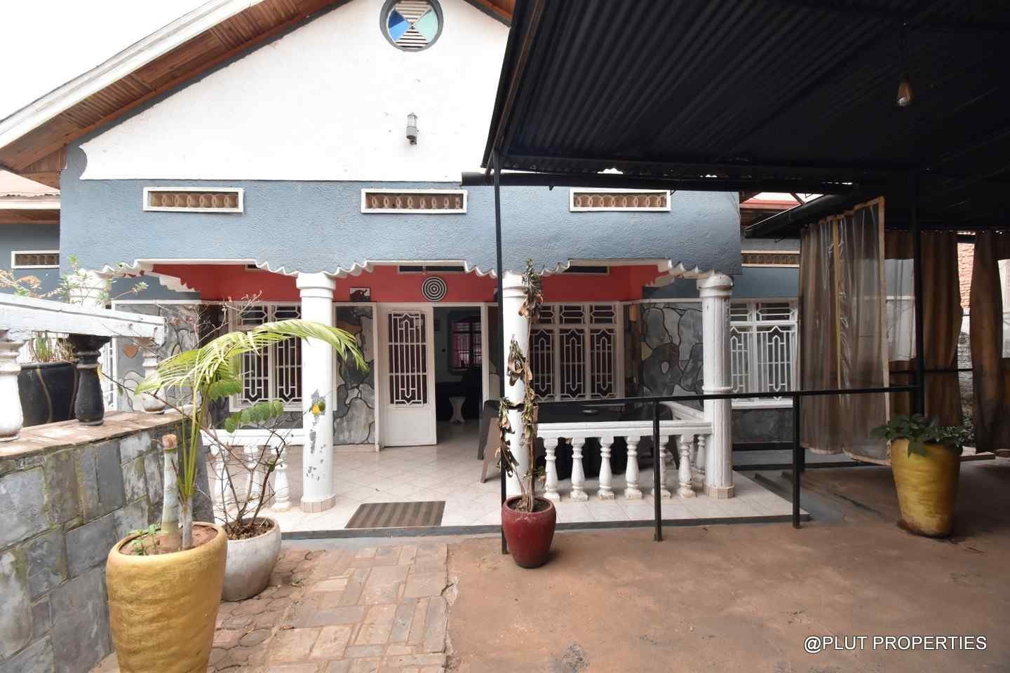4 bedroom house for rent in Kimironko