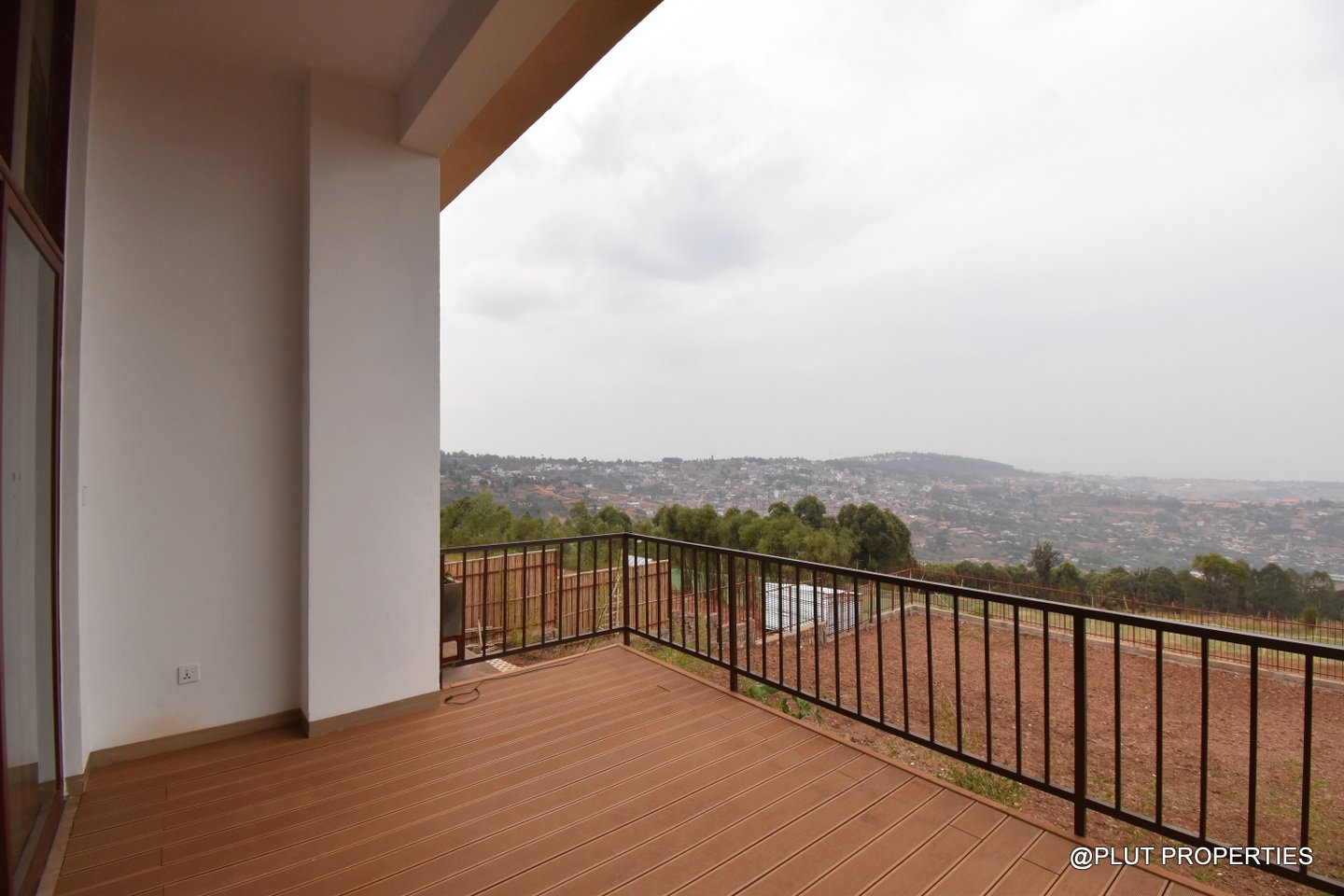 4 bedroom villa for rent plut properties (2) 4 bedroom villa for rent