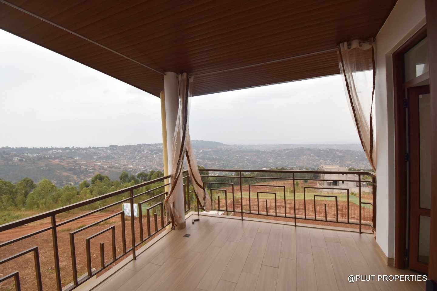 4 bedroom villa for rent plut properties (5) 4 bedroom villa for rent