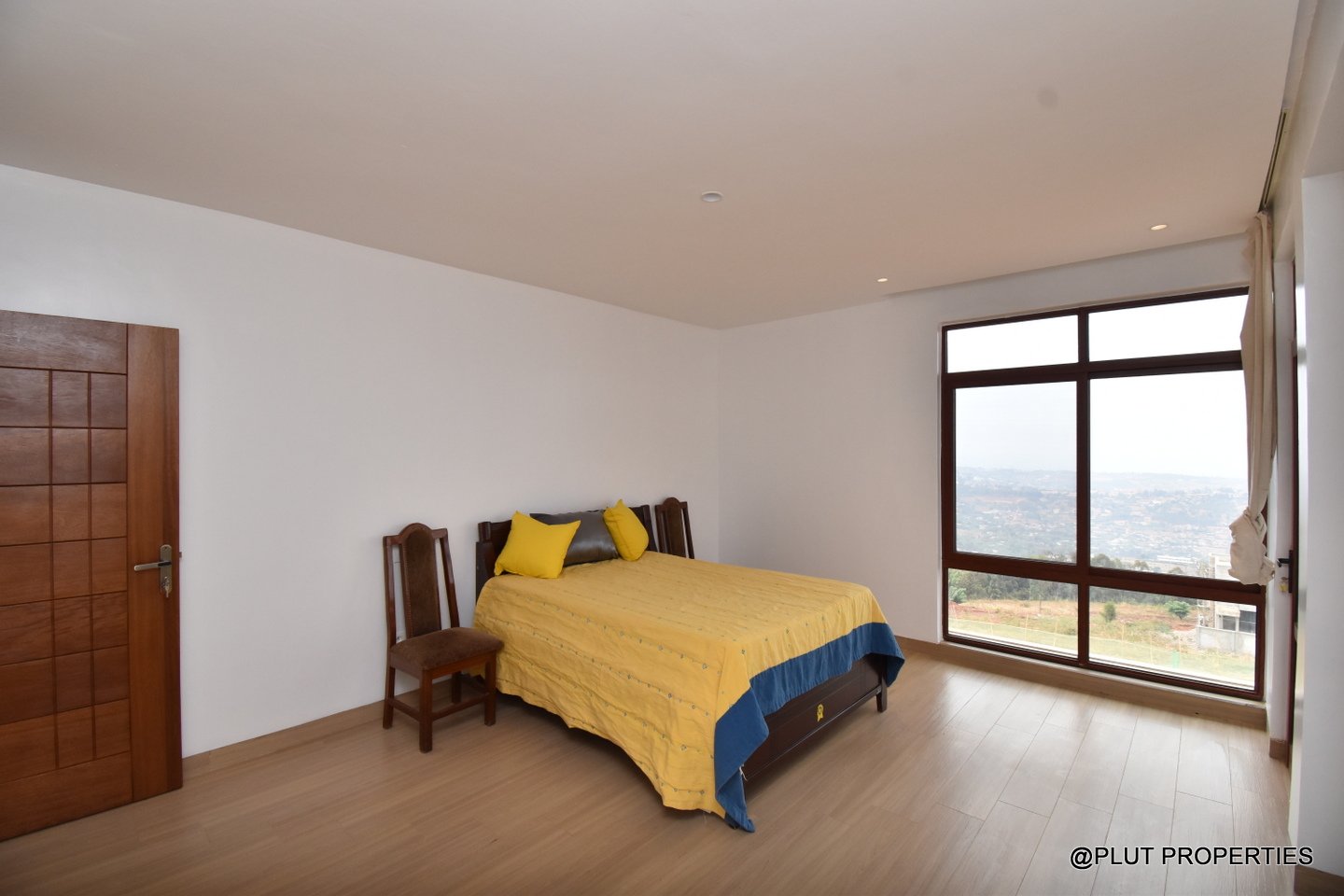 4 bedroom villa for rent plut properties (9) 4 bedroom villa for rent
