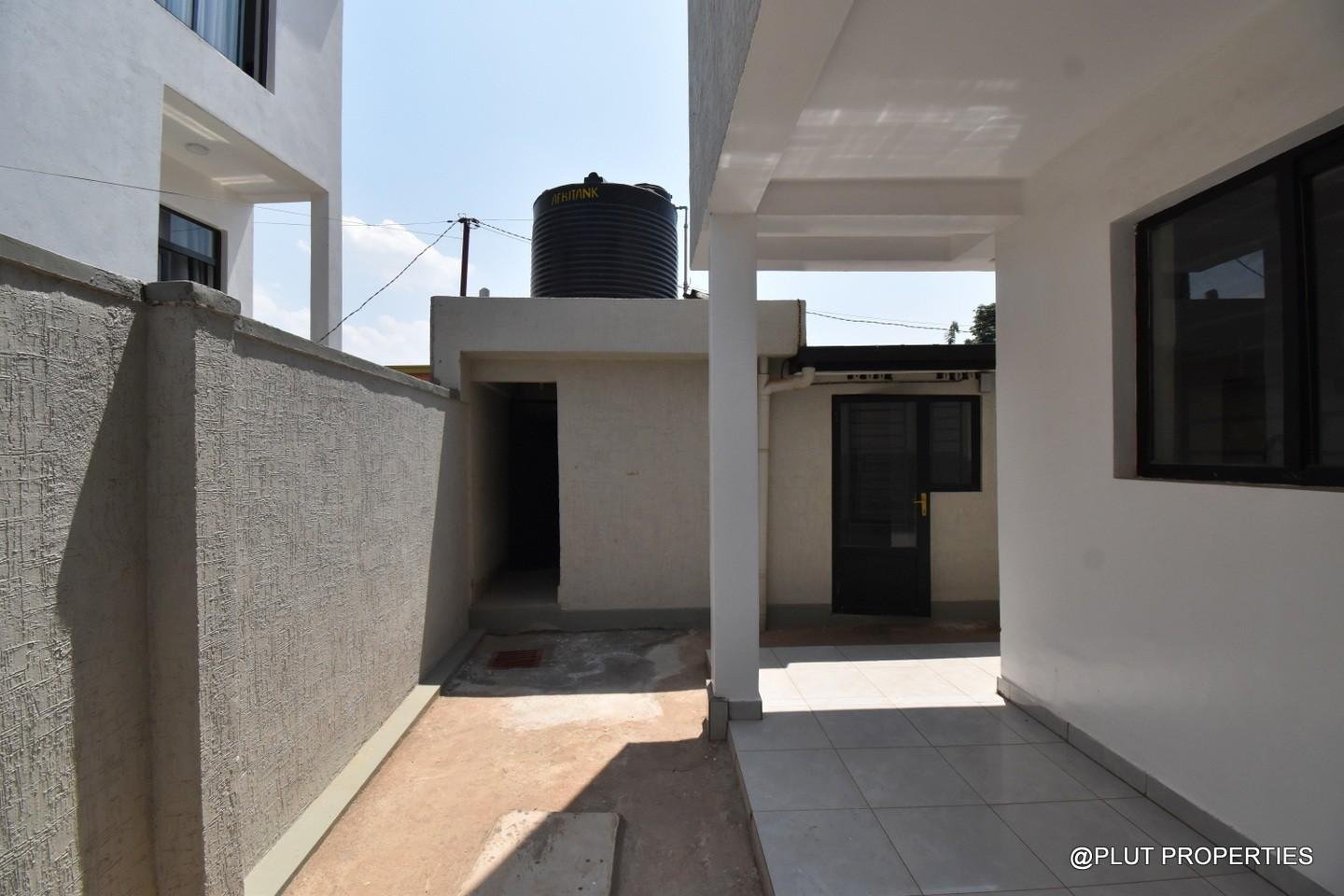 5bedroomhouseforsaleinKigaliplutproperties1 5 bedroom house for sale in Kigali