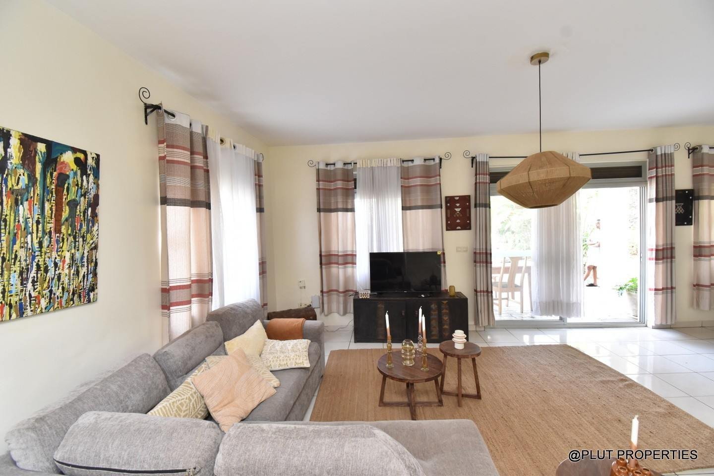 Beautiful house in Kibagabaga plut properties 1-140kb Beautiful house in Kibagabaga