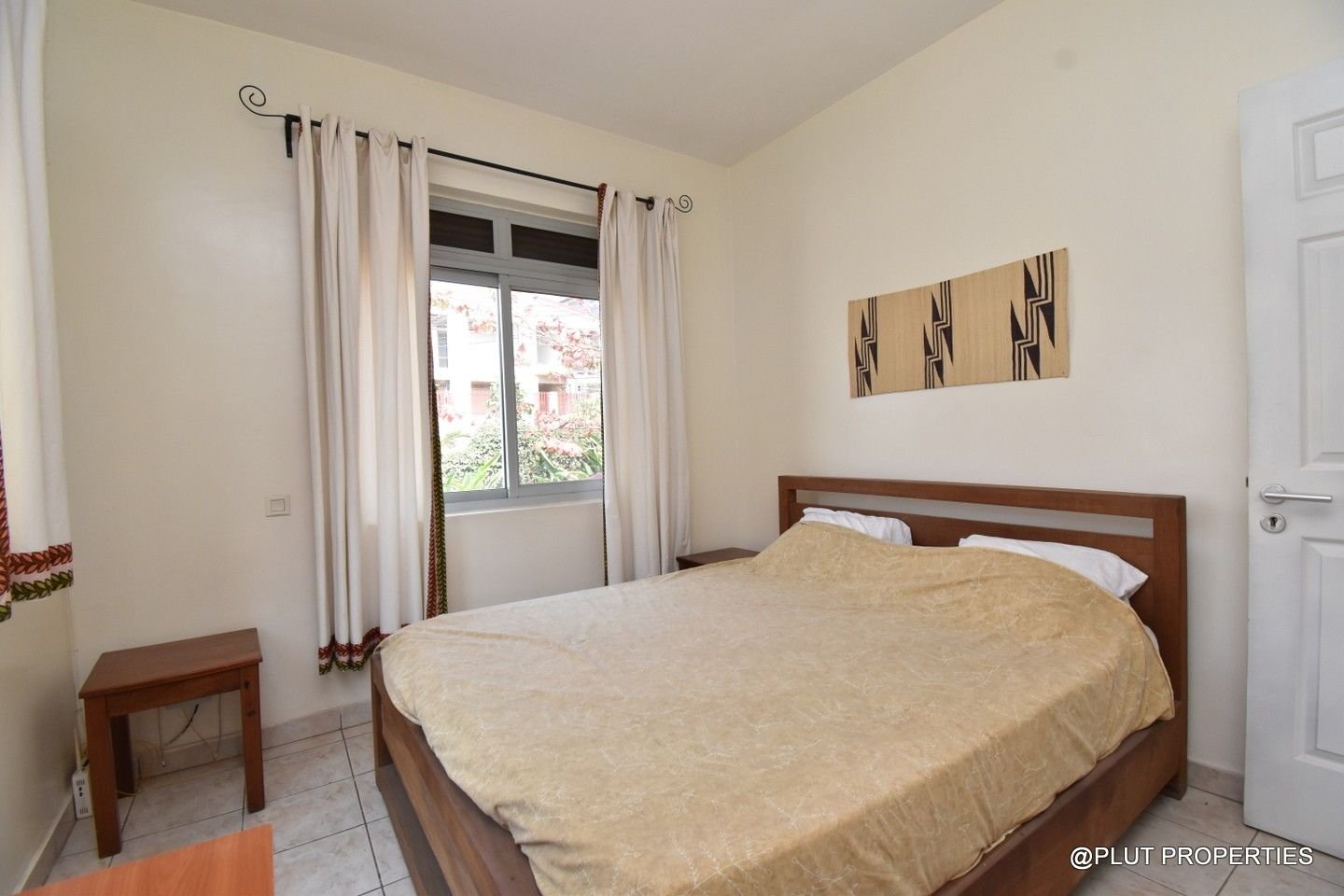 Beautiful house in Kibagabaga plut properties 10-140kb Beautiful house in Kibagabaga