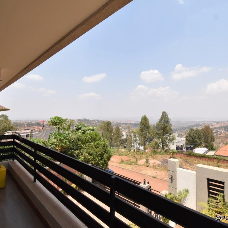Beautiful house for sale in Rebero
