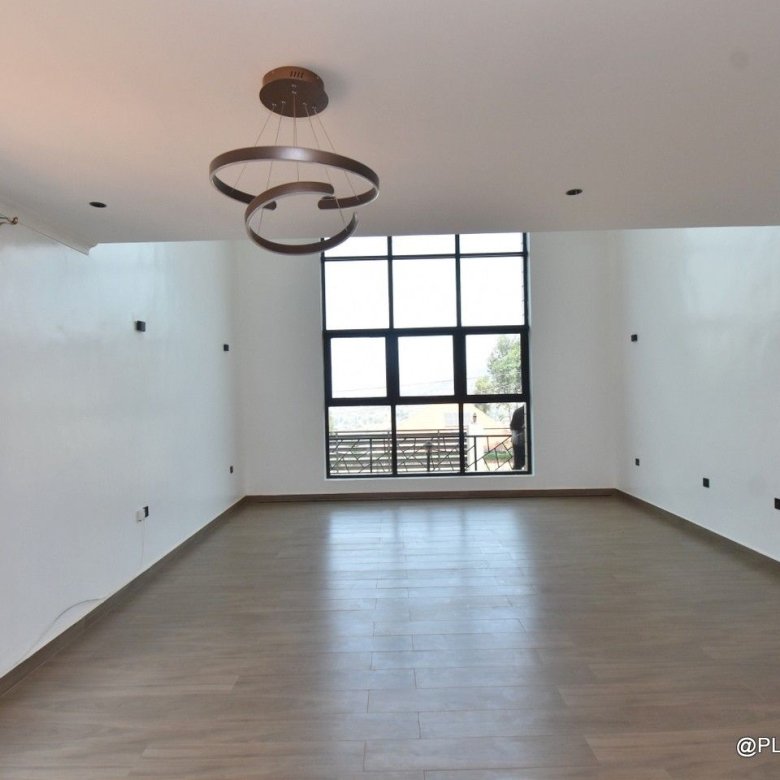Beautiful house for sale in Rebero