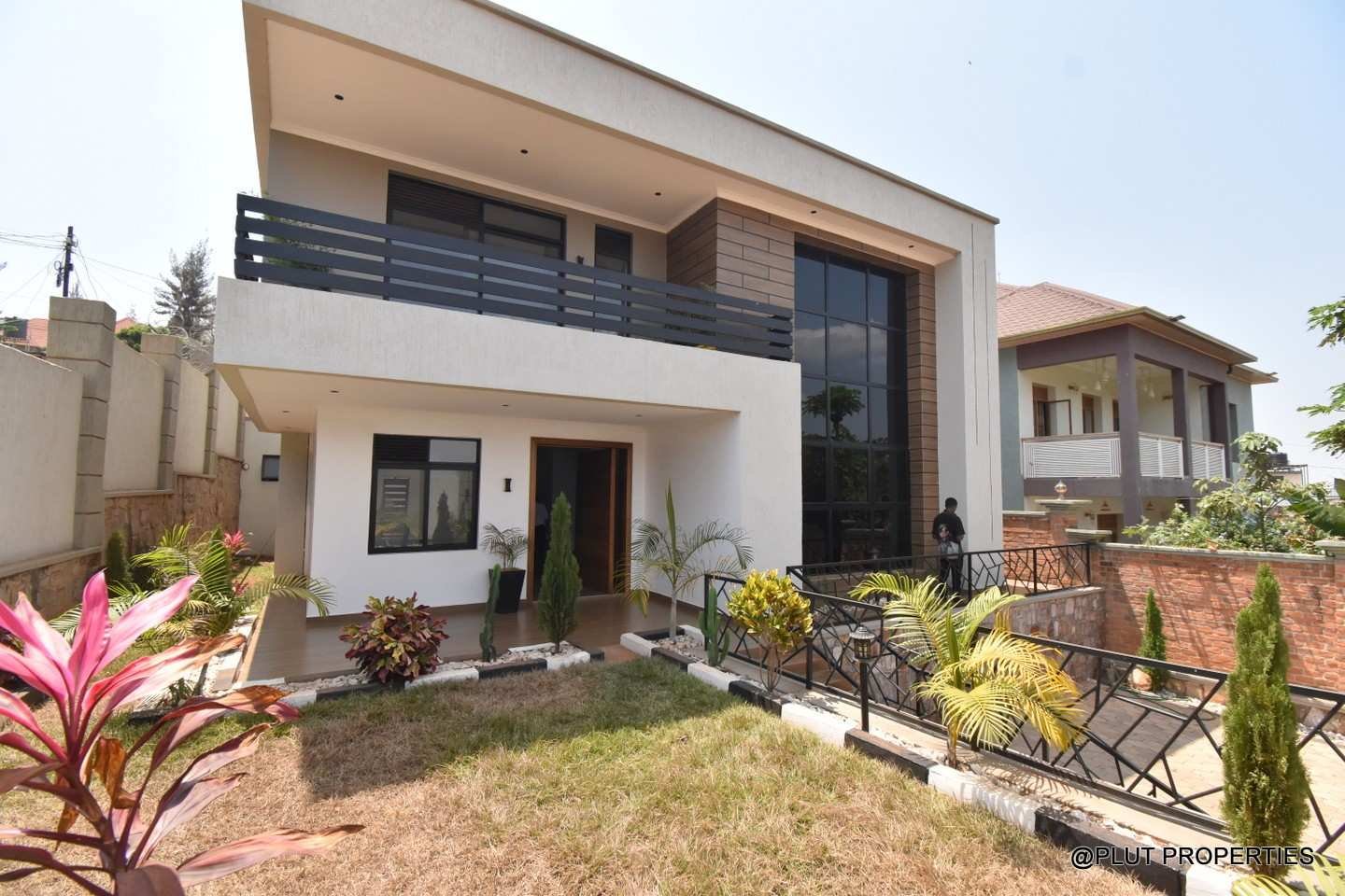 BeautifulhouseforsaleinReberoplutproperties7 Beautiful house for sale in Rebero