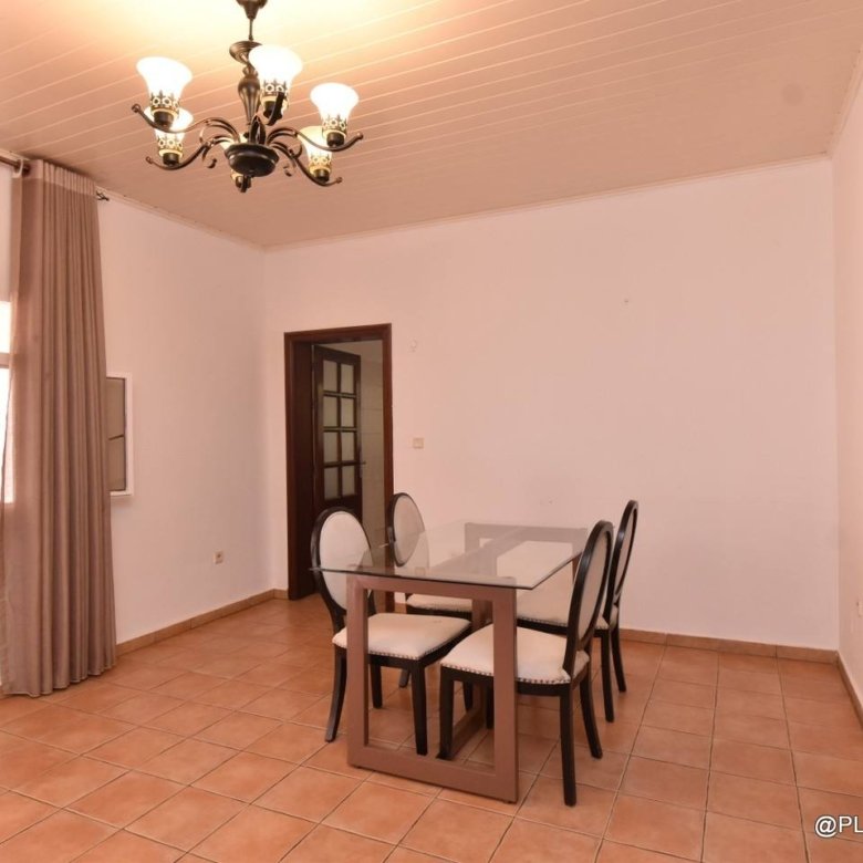 Big villa for rent in Nyarutarama