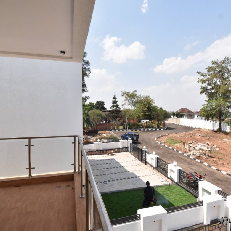 Buy in Kigali Muyange