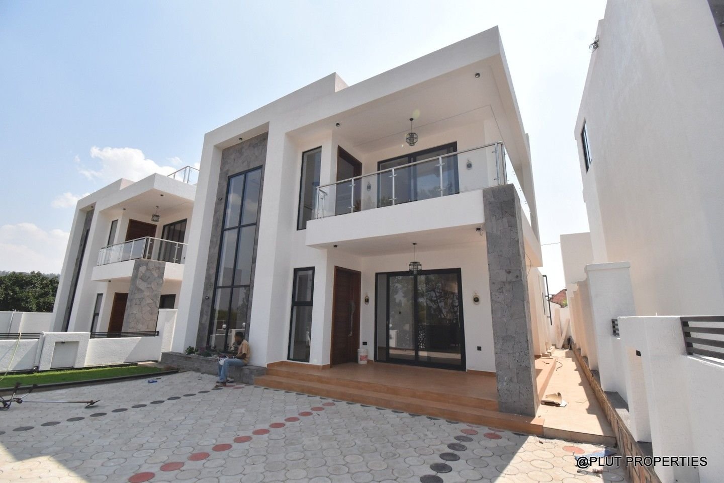 BuyinKigaliMuyangeplutproperties9 Buy in Kigali Muyange