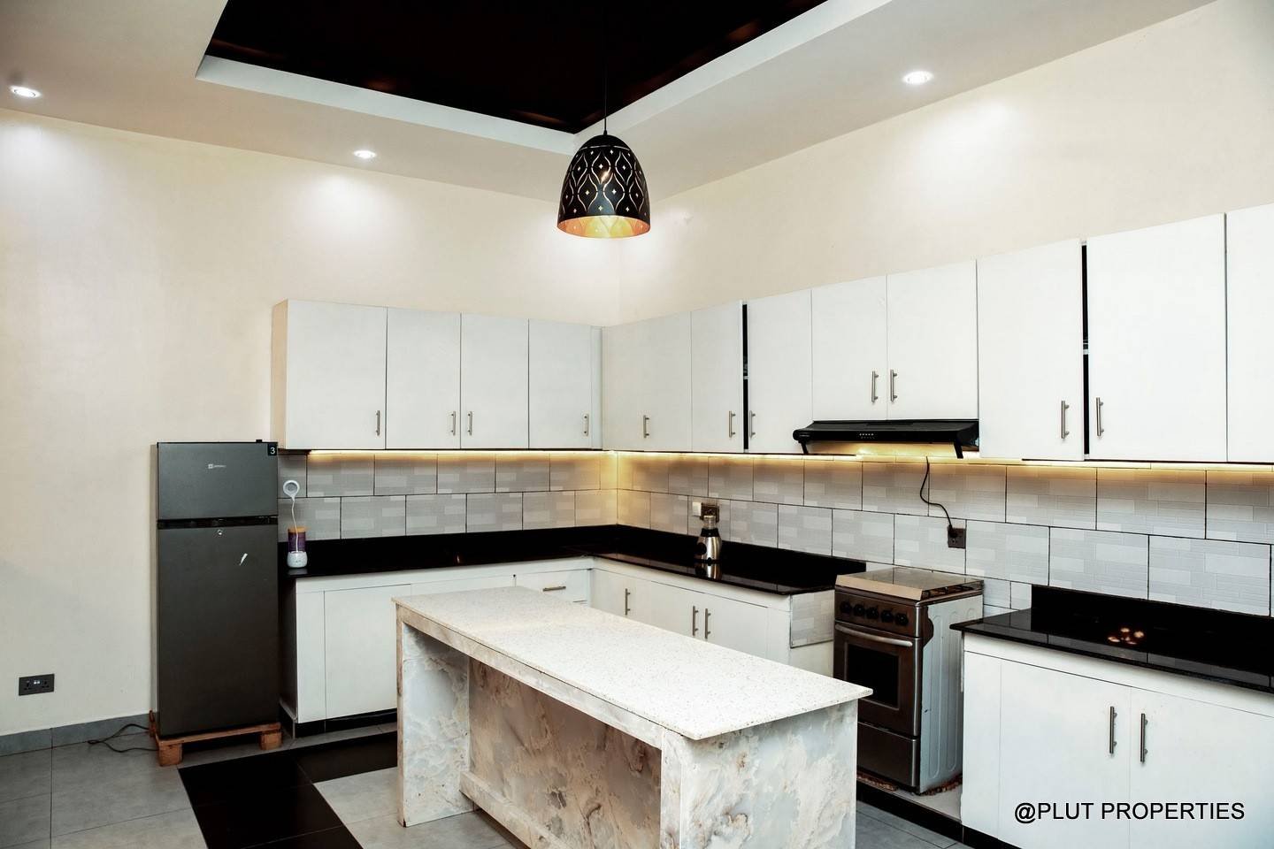 Fully furnished house for rent in Kagarama plut properties 6-100kb Fully furnished house for rent in Kicukiro Kagarama