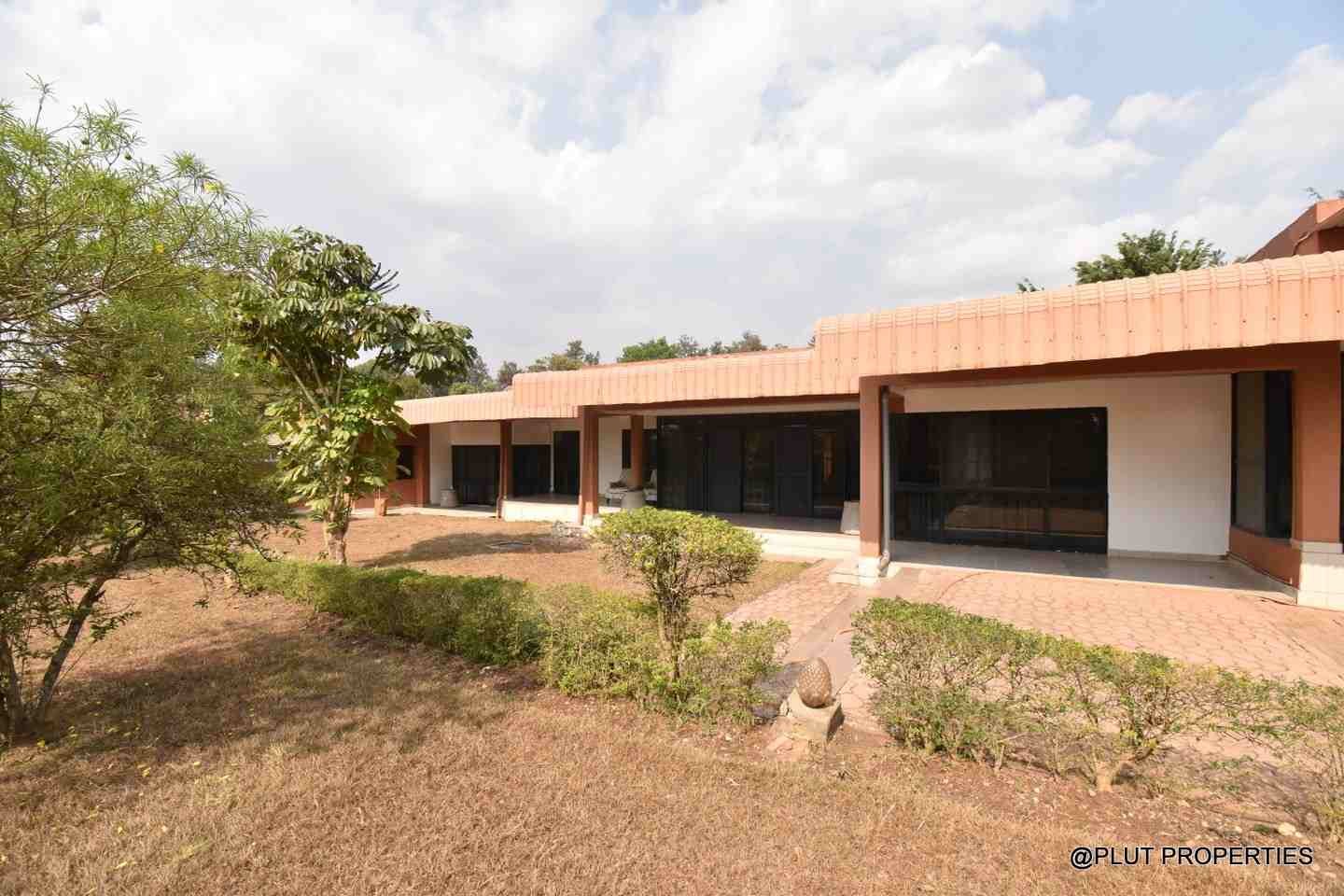 House for rent in Nyarutarama plut properties 16-100kb House for rent in Nyarutarama