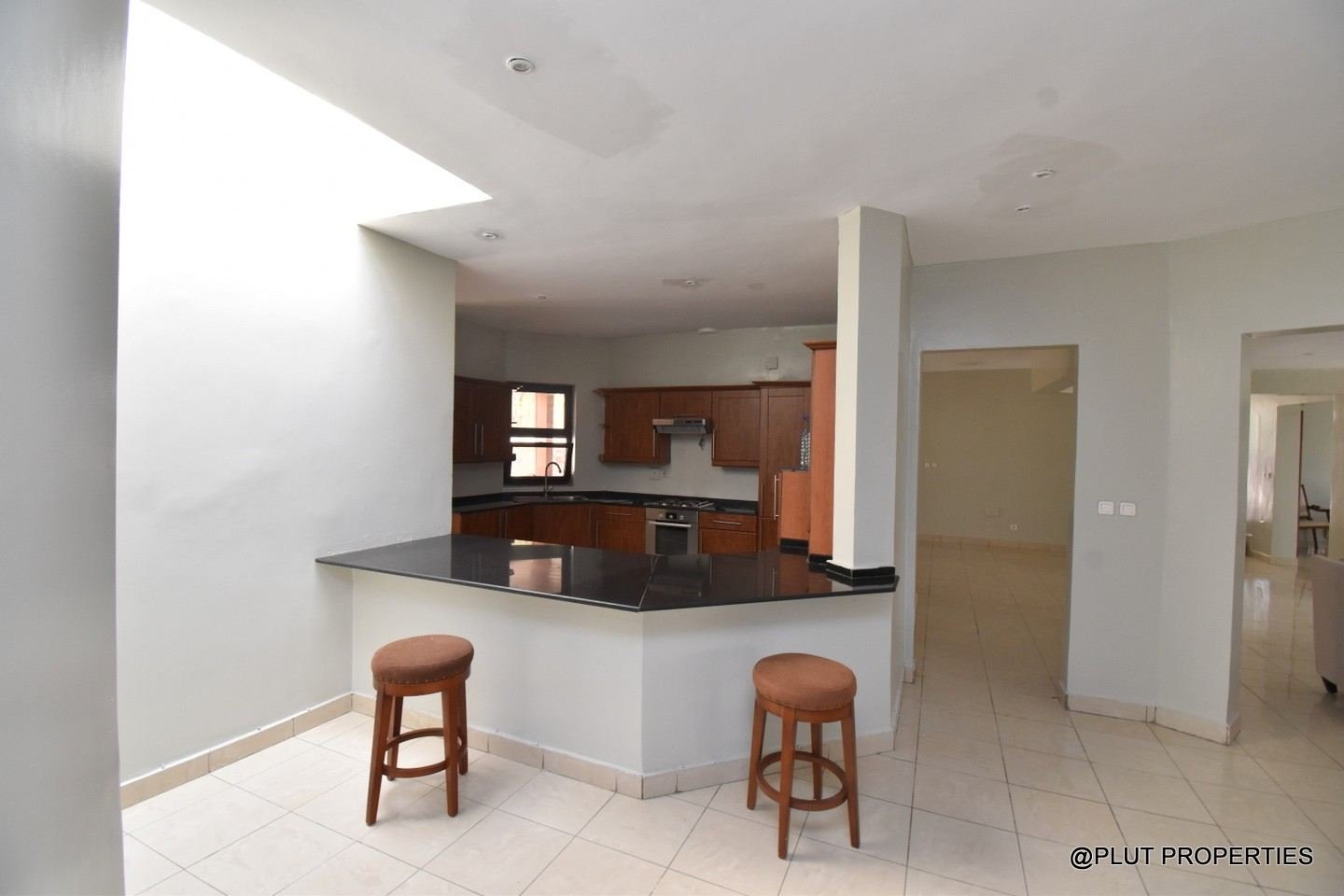 House for rent in Nyarutarama plut properties 8-100kb House for rent in Nyarutarama
