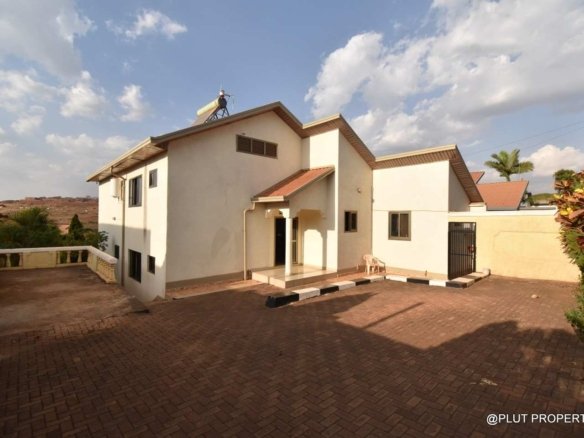 Fully furnished house for rent in Umucyo estate
