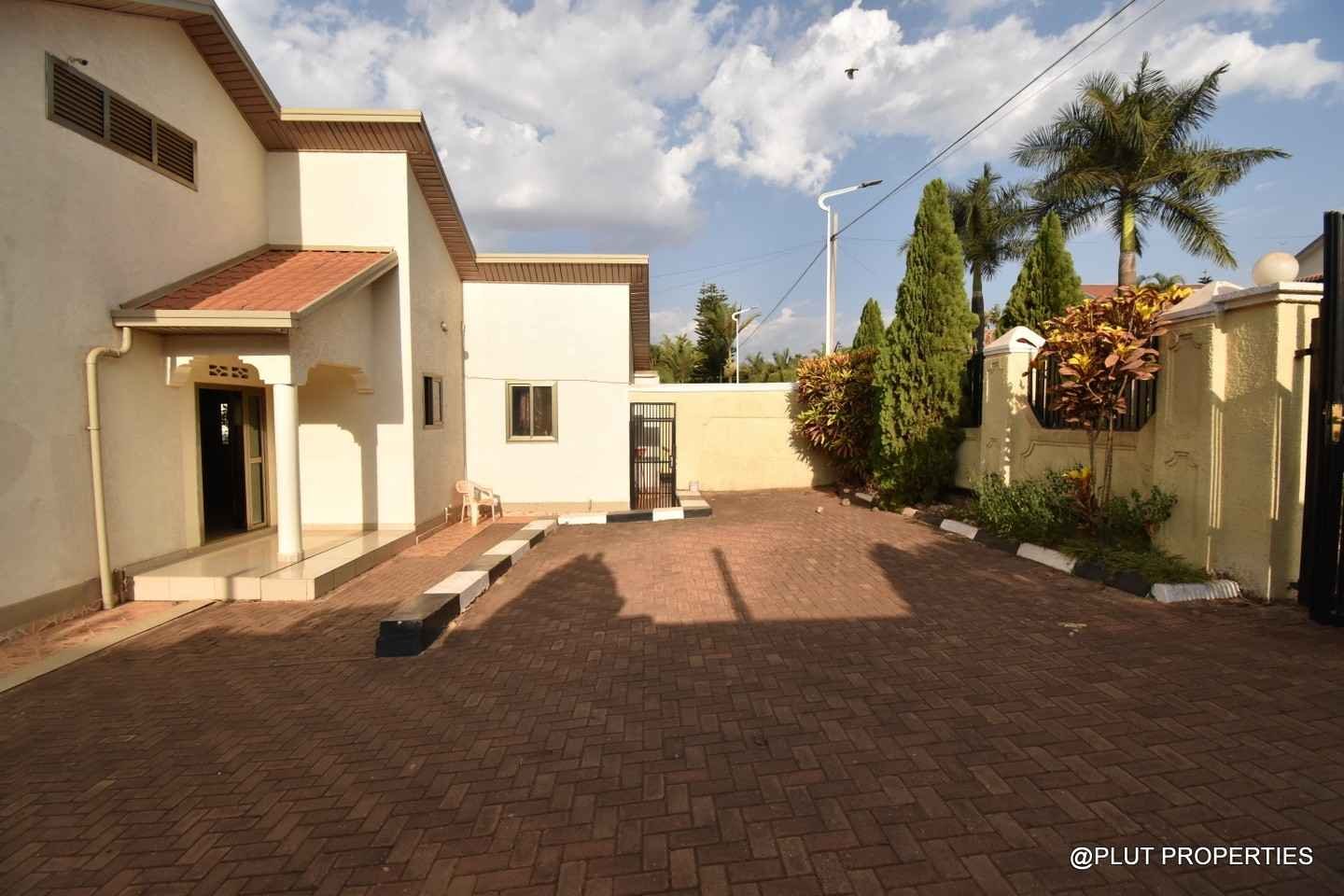 Fully furnished house for rent in Umucyo estate