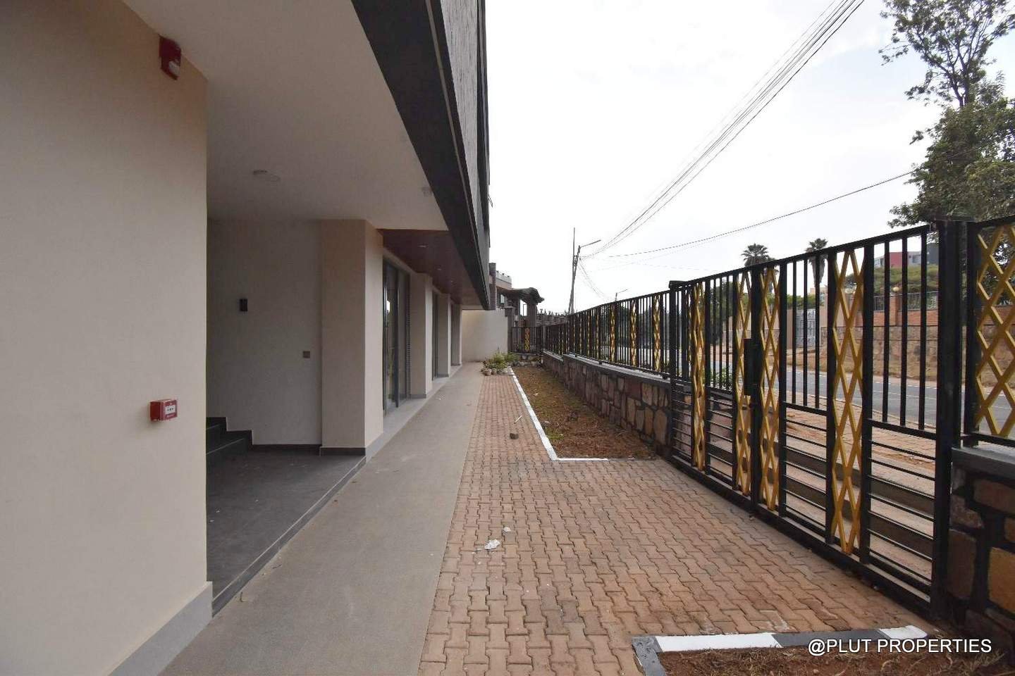 Kacyiru Kigali commercial space for rent plut propertiies (3) Kacyiru Kigali commercial space for rent