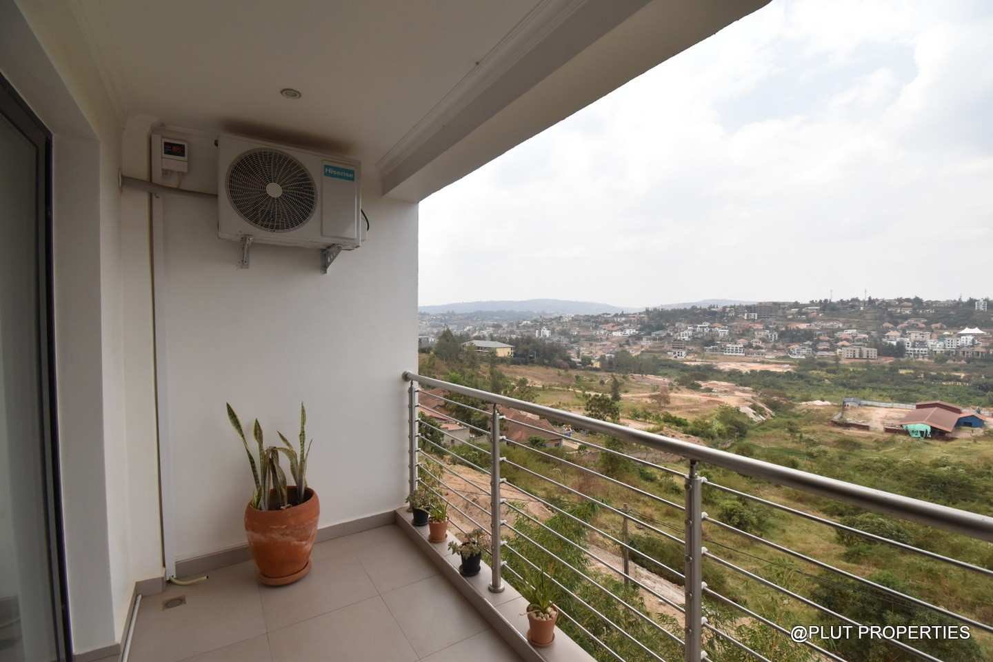 Nyarutarama apartment for rent