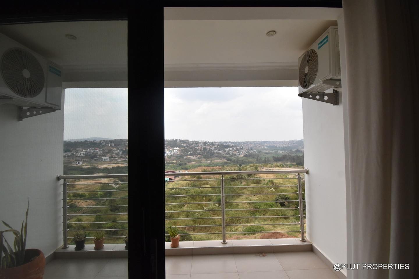 Nyarutarama apartment for rent