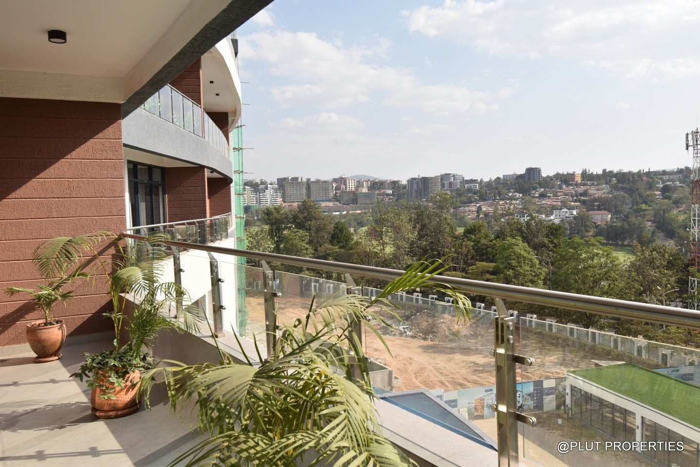 Nyarutarama apartment for sale plut properties 10-150kb Nyarutarama apartment for sale
