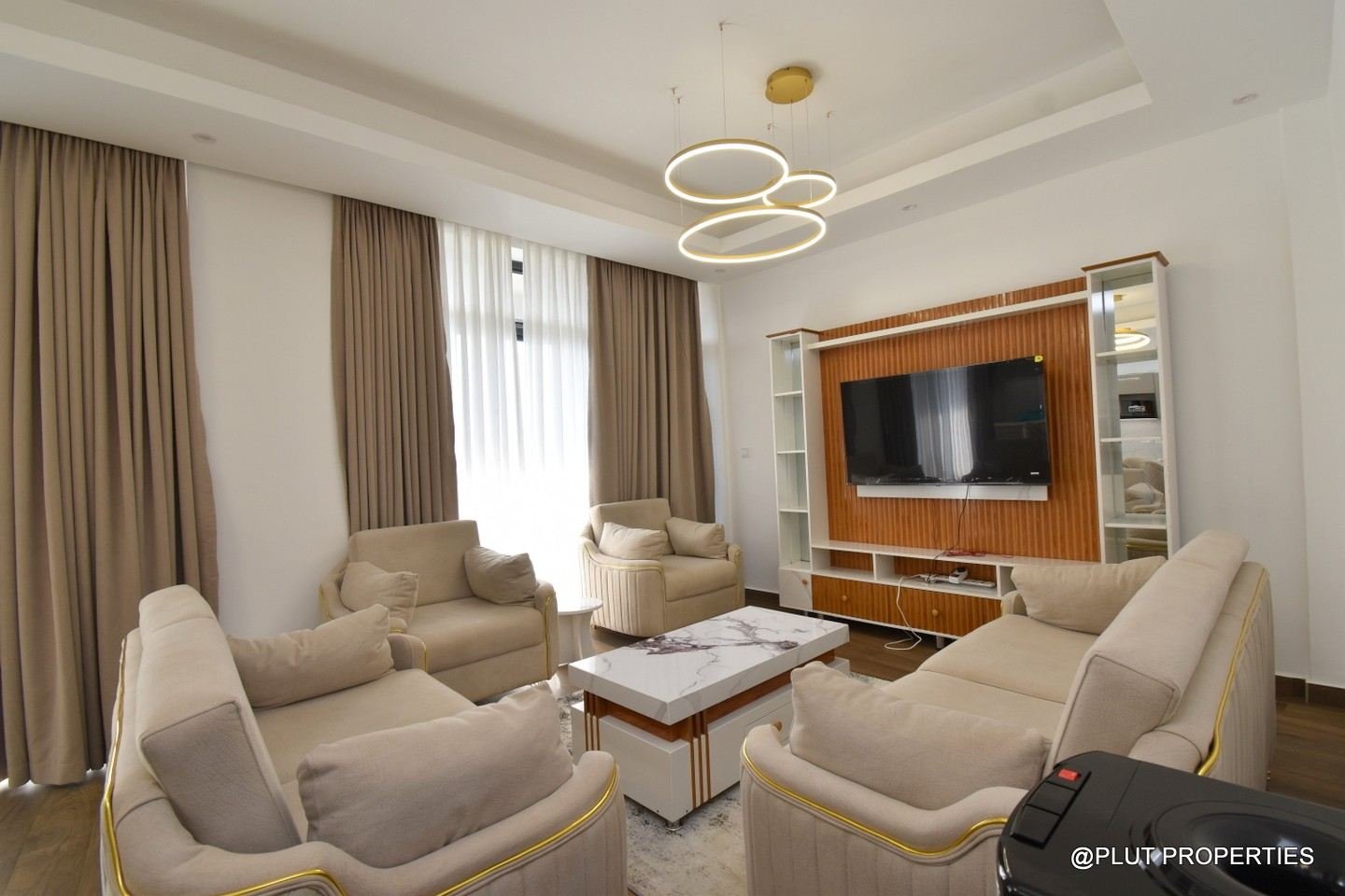 Nyarutarama apartment for sale plut properties 12-150kb Nyarutarama apartment for sale