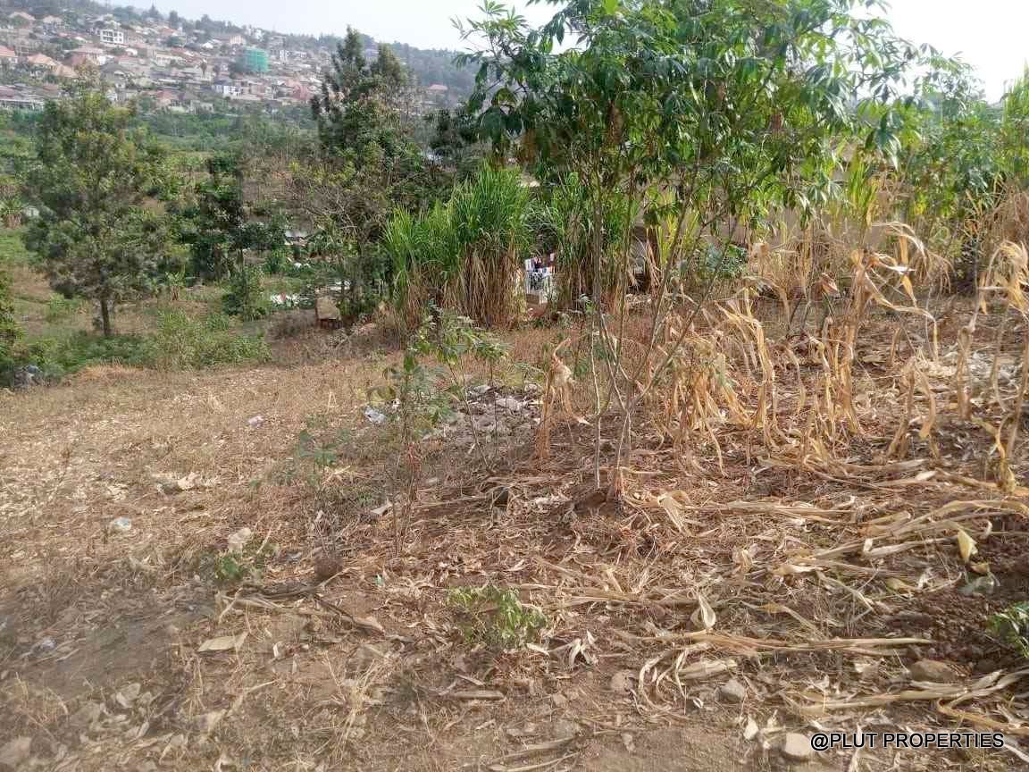 Plot for sale in Kicukiro Nyakabanda