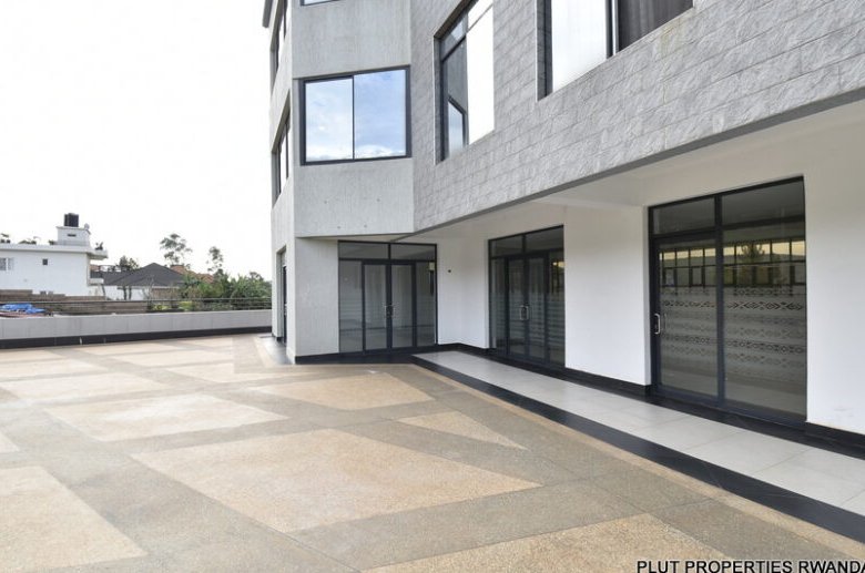 Space for rent in Rebero.
