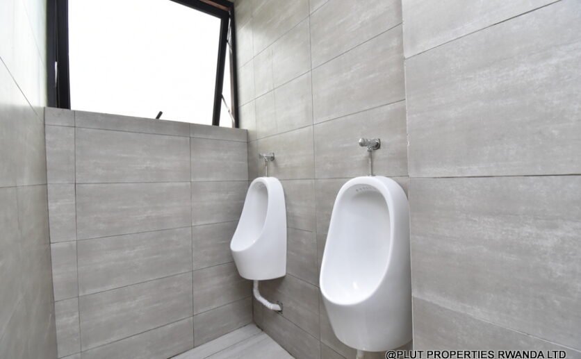 commercial-space-for-rent-in-Kacyiru-kigali-plut-properties-12-836×517 Prime Commercial Space for Rent in Kacyiru