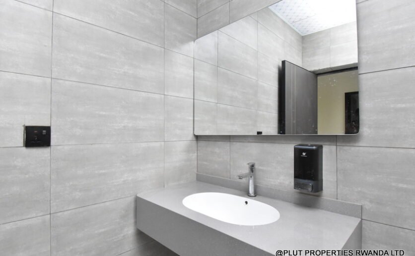 commercial-space-for-rent-in-Kacyiru-kigali-plut-properties-13-836×517 Prime Commercial Space for Rent in Kacyiru
