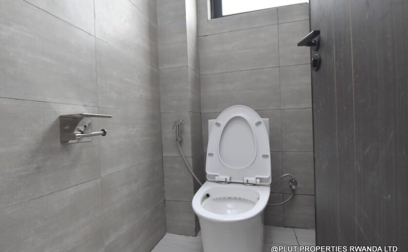 commercial-space-for-rent-in-Kacyiru-kigali-plut-properties-14-836×517 Prime Commercial Space for Rent in Kacyiru