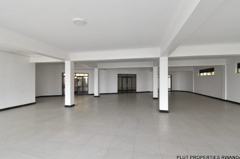 Space for rent in Rebero.