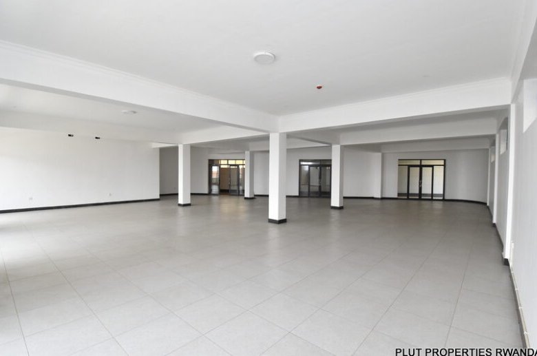 Space for rent in Rebero.