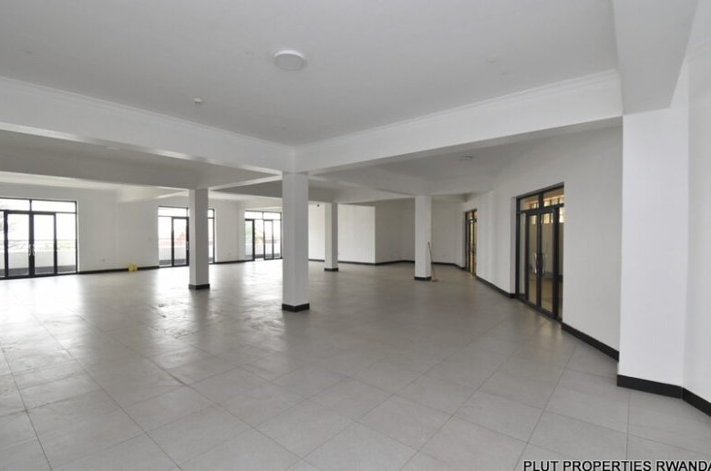 Space for rent in Rebero.