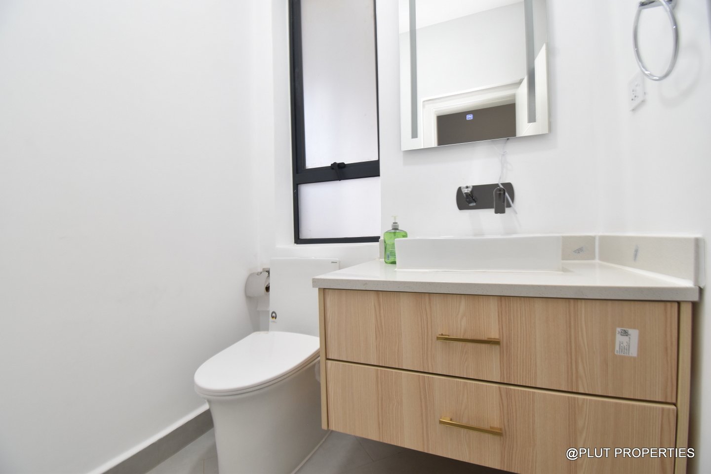 Apartment for rent in Nyarutarama Kigali plut properties (1) Apartment for rent in Nyarutarama Kigali