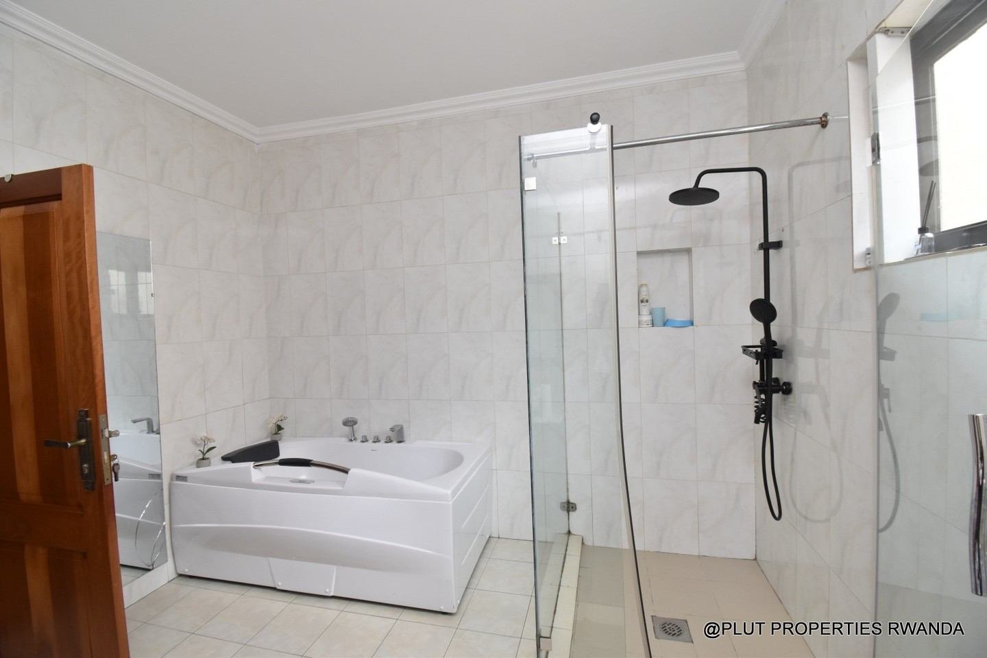 Beautiful 2-Storey House for rent in Kibagabaga, Kigali –