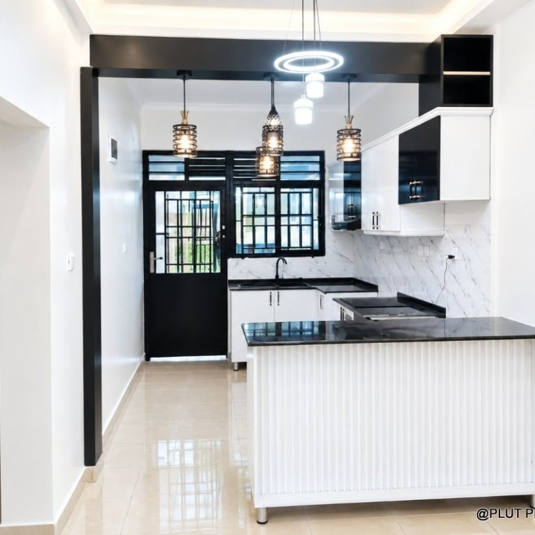 Beautiful 2 storey house in Gahanga for rent
