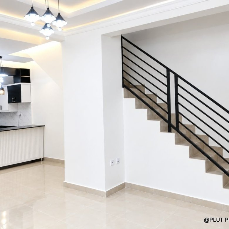Beautiful 2 storey house in Gahanga for rent