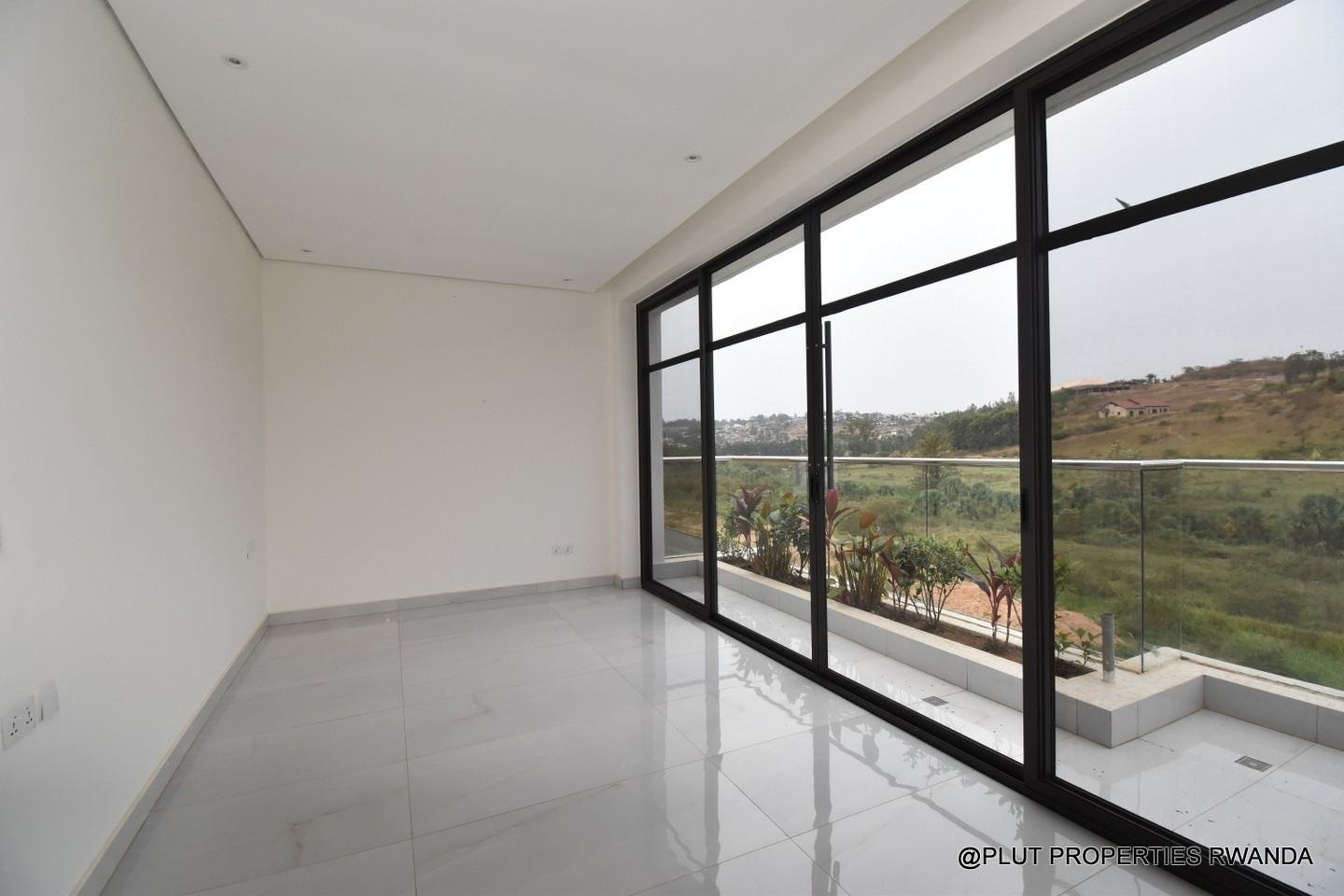 Beautiful villa for sale in Kibagabaga plut properties 14-100kb Beautiful brand new villa for sale in Kibagabaga