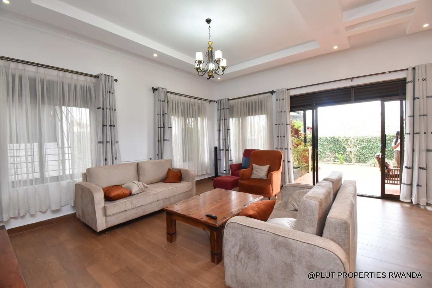 Big house for rent in Kibagabaga plut properties 4-100kb Big house for rent in Kibagabaga
