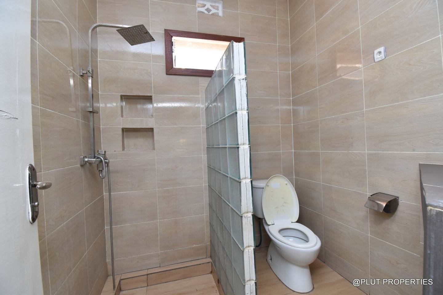 Buy house in Kanombe